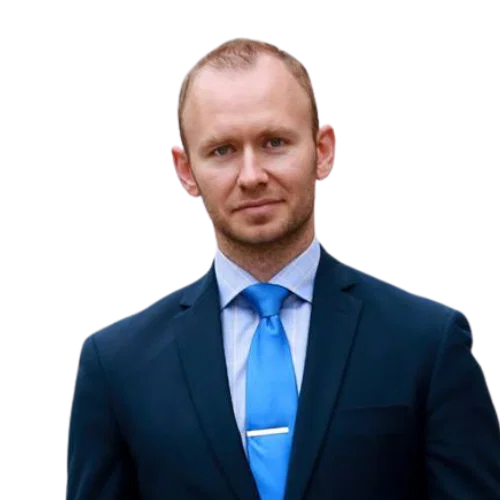 Profile picture of Ross Den in a suit